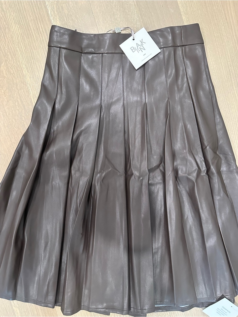 Blank NYC Brown Faux Leather Pleated Midi Skirt - Picture 3 of 3